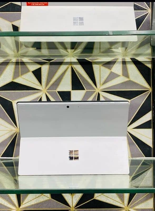 surface pro 5 i7-7th 8/256 1