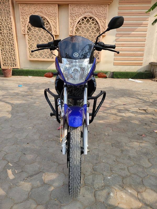 Yamaha YBR-125_Model-2021_ Hyderabad Registerd 1st owner 2