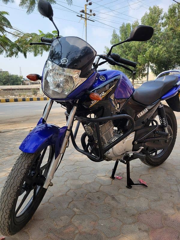 Yamaha YBR-125_Model-2021_ Hyderabad Registerd 1st owner 10