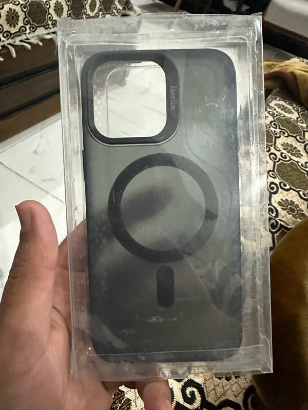 iPhone 14 pro max cover 1