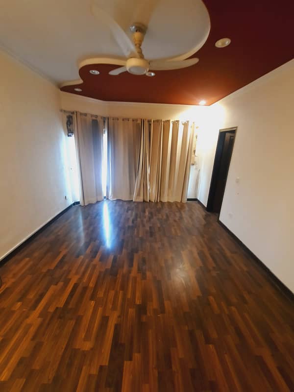 1 Kanal Upper Portion Is Available For Rent In Dha Phase 1 Near National Hospital 7