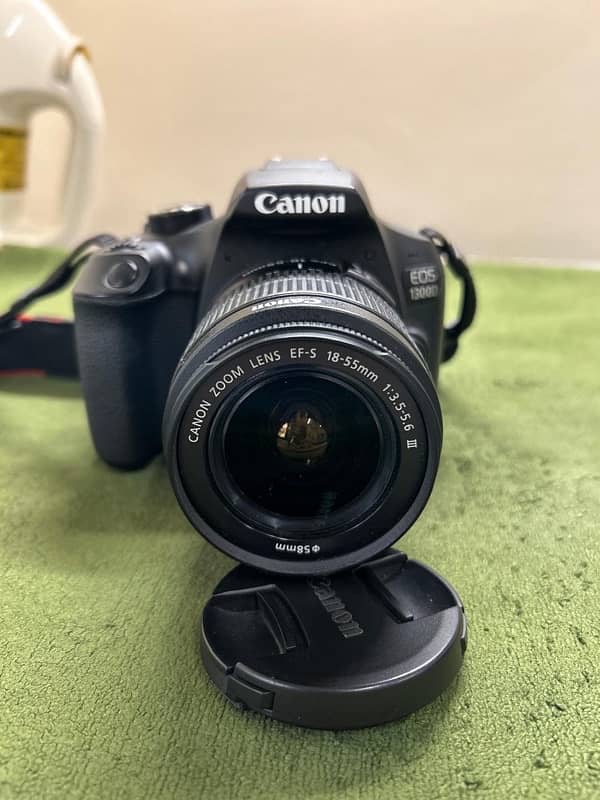 Canon EOS 1300D with 18-55 mm Lens 0