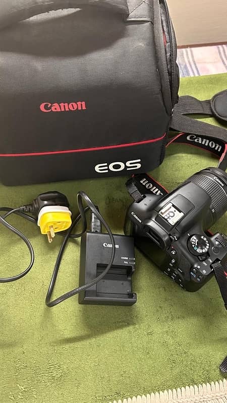 Canon EOS 1300D with 18-55 mm Lens 3