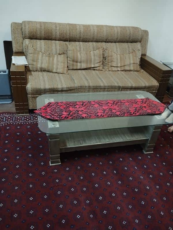 7 seater sofa with tables 1