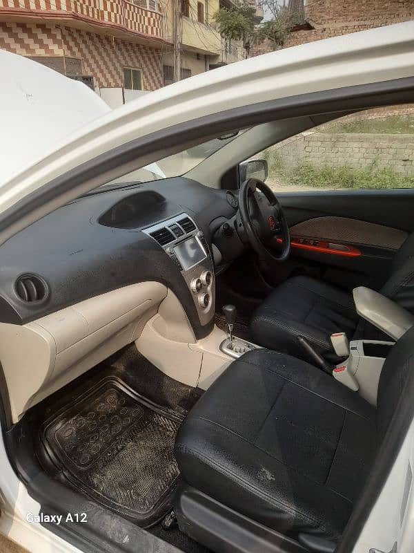 Toyota Belta 2010 3