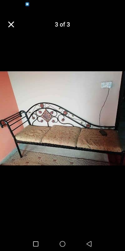 3 seater sethi for sale. Urgent Selling 0