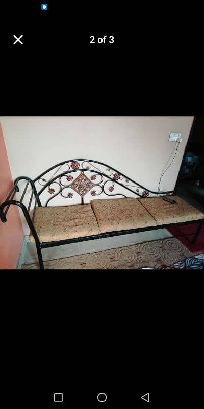 3 seater sethi for sale. Urgent Selling 1