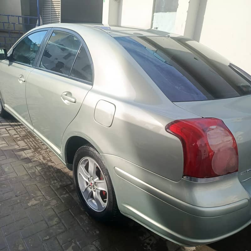 Toyota Avensis 2005 2