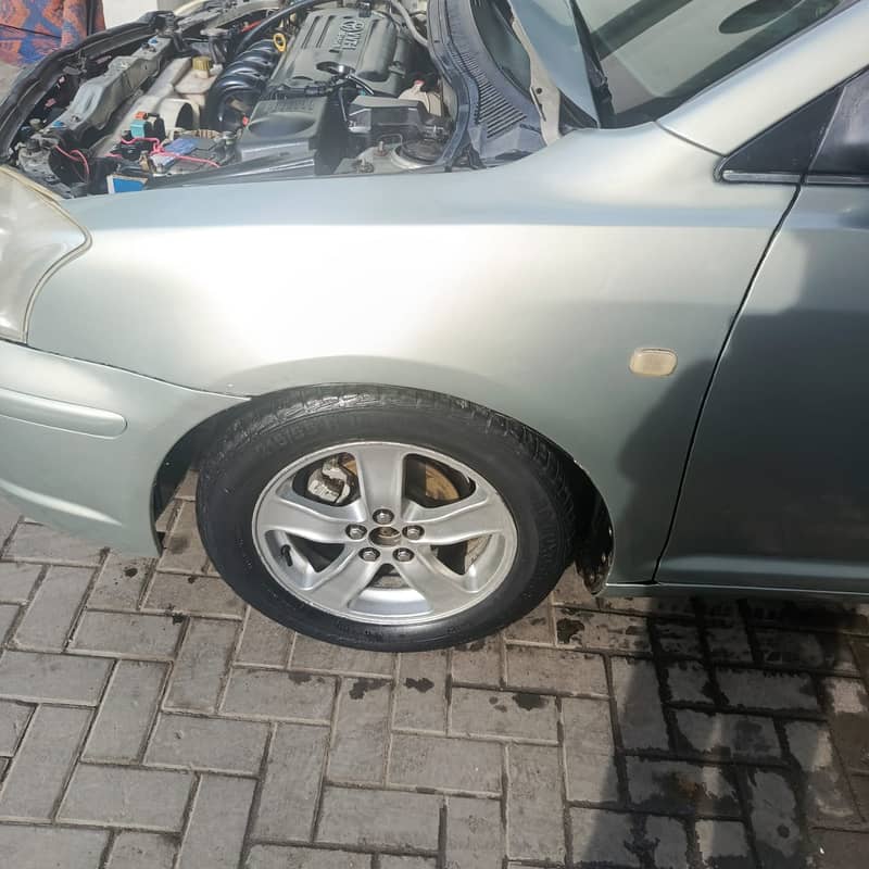 Toyota Avensis 2005 3