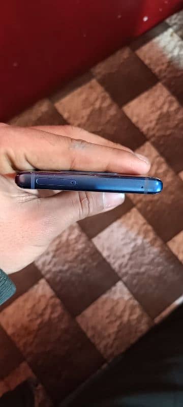 Samsung note 9 with box 6/128 dual sim official proved 4