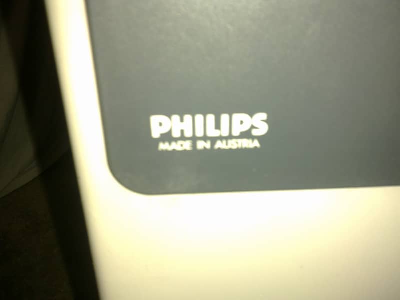 Philips genuine made in Austria Oil Radiator Heater 1