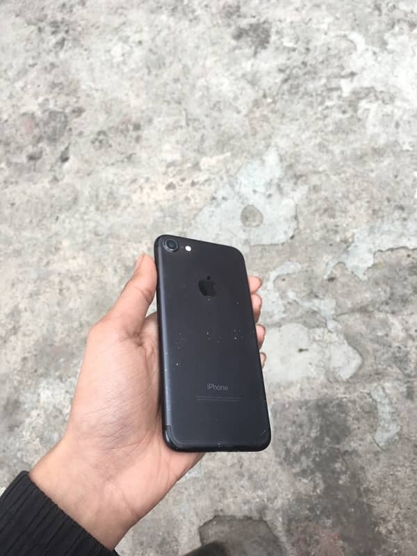 iphone 7 Pta approved 128 Gb 1