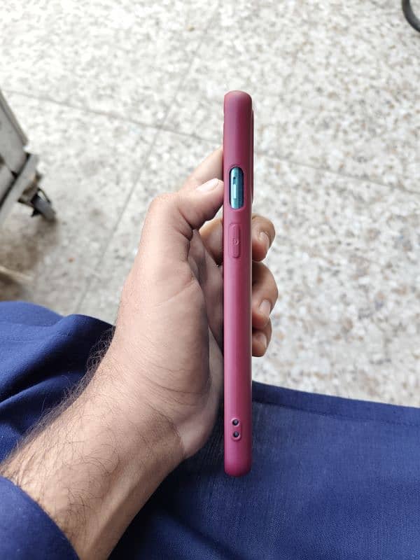 one plus 8t 4