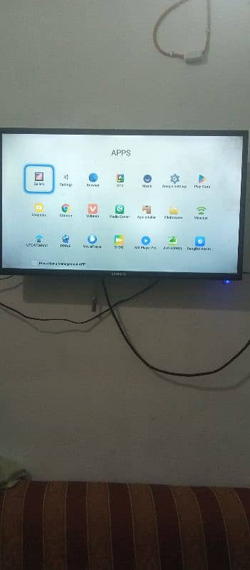 32 inch LCD and android box for sale 1