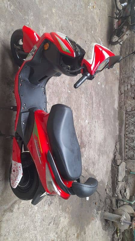 scooty 0