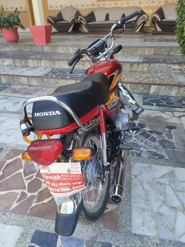 Honda CD70 2025 0