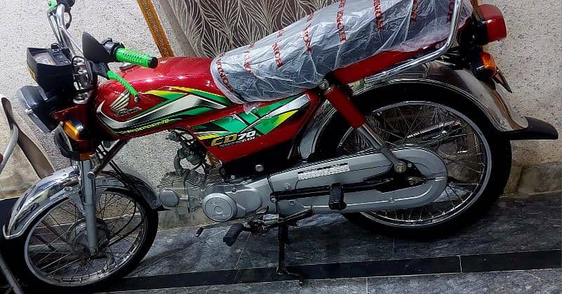 Honda CD-70 for sell 5