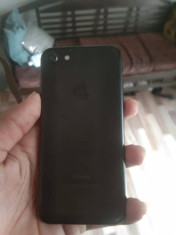 iphone 7 32 gb non pta 100 battery health touch halka sa sight se kam 10