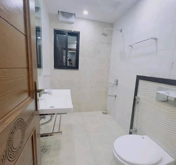 Buy A 1100 Square Feet Flat For sale In Bahria Town - Sector C 3