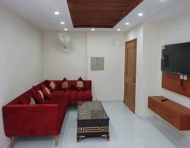 900 Square Feet Flat In Lahore Is Available For sale 7