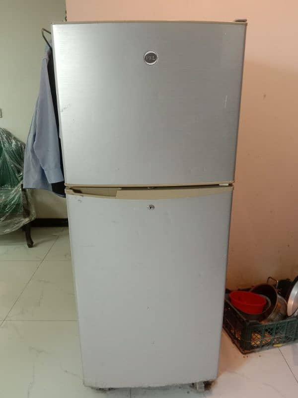 Pel Medium Fridge for sale only in 50,000 1