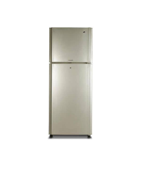 Pel Medium Fridge for sale only in 50,000 3