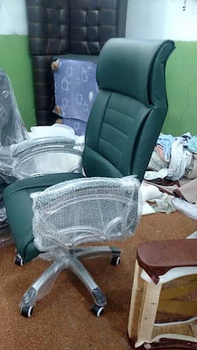 Chair For Sale | Boss chair | Office chair | Waiting chair | Chair 4