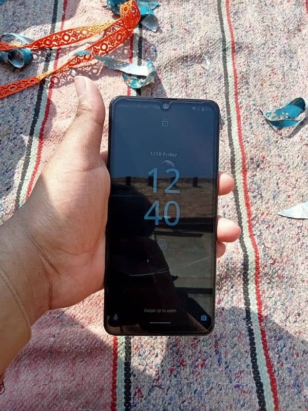 Aquos zero 5G 1