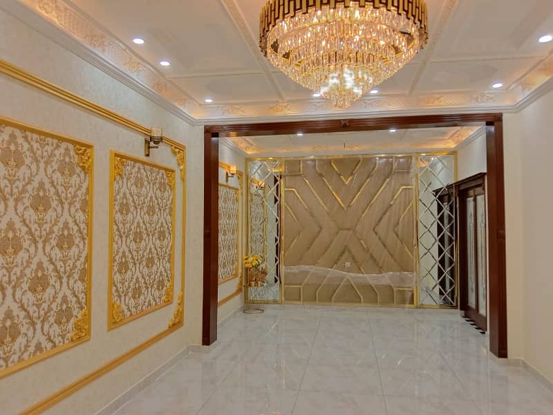 12 Marla Luxurious House Available For Sale In Johar Town H-3 Block Ideal Location 18