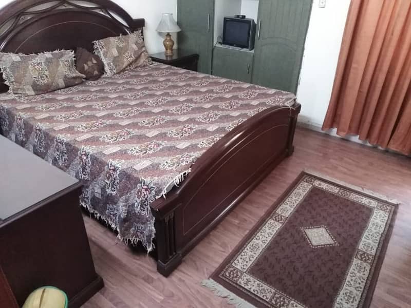 5 Marla Full Furnished Room Available For Rent (TVL Kitchen Sharing) H-2 Block Johar Town 2