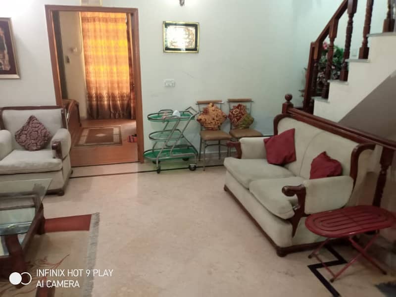 5 Marla Full Furnished Room Available For Rent (TVL Kitchen Sharing) H-2 Block Johar Town 6