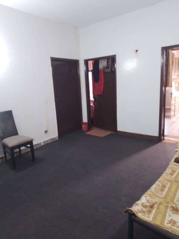 3 Marla Flat Available For Rent In Johar Town G-1 Market 0