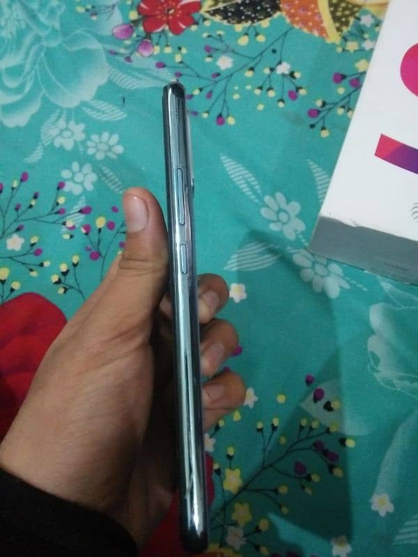 vivo s1 4 128gb 5