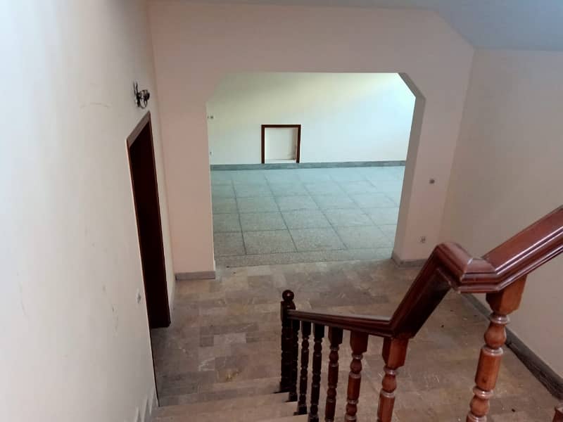 12 Marla House Available For Rent In Johar Town G-1 Block 6