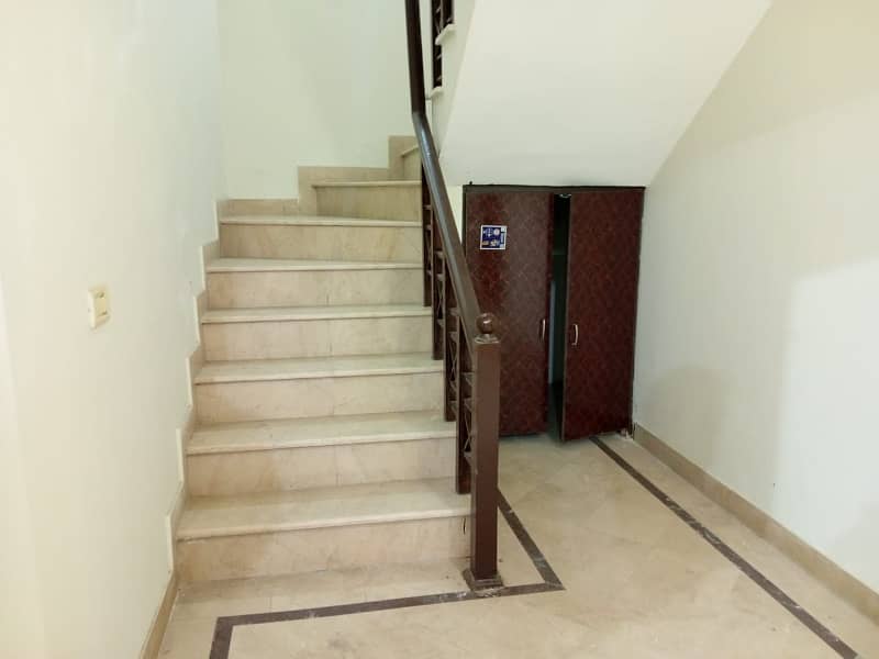 10 Marla House Available For Sale In Alpha Society Canal Road Lahore 20