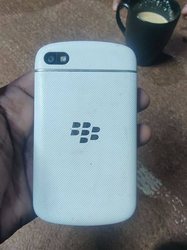 black berry q 10 1