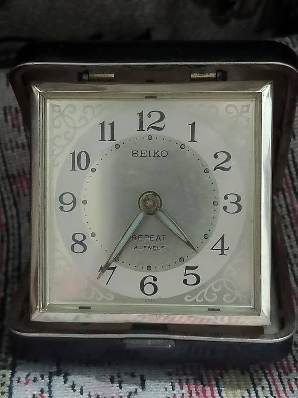 antique Japan Seiko 5 Vintage travel Clock Alarm table clock pocket 0