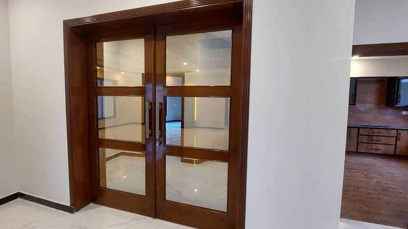 Well-constructed Prime Location House Available For sale In Shaheen Housing Scheme 4