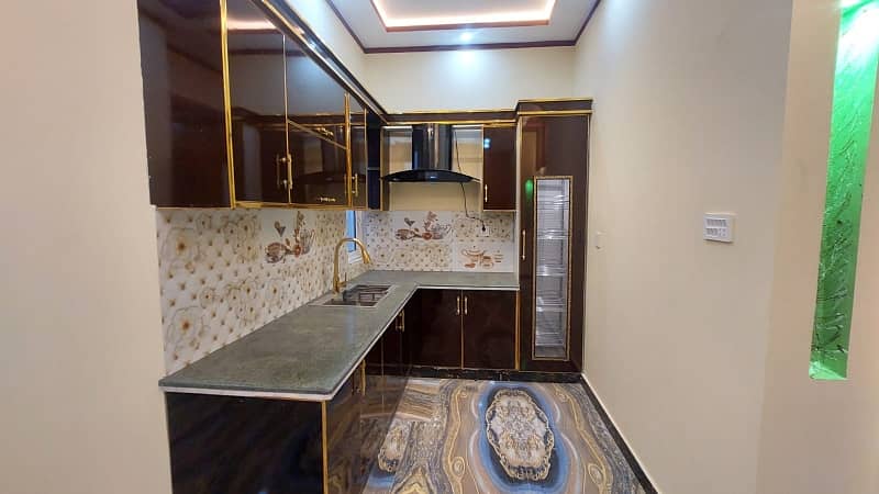 Gorgeous Prime Location 5 Marla House For sale Available In Sufiyan Garden 6