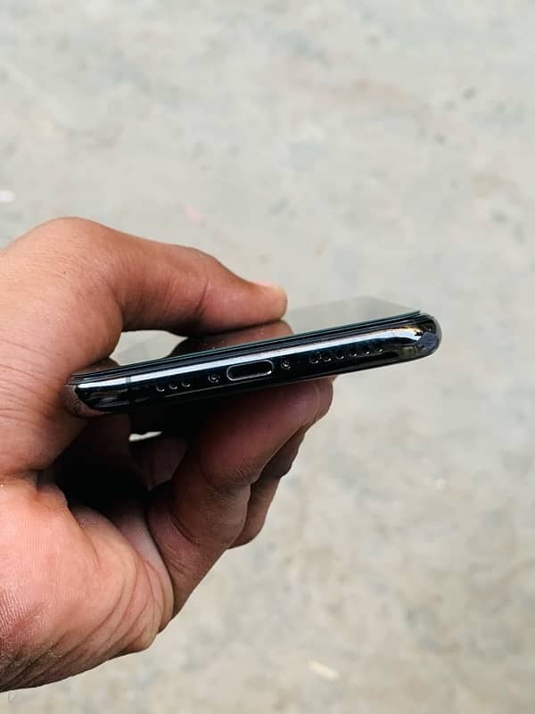 IPHONE XS non-pta factory unlock 7