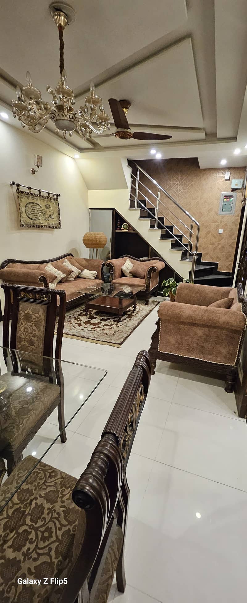 5 Marla 65ft Road Like Brand New House for Sale in Johar Town Phase 1, Lahore 0