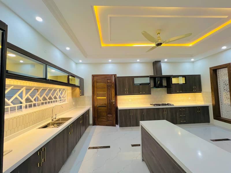 2 Kanal Brand New Bungalow On Very Hot Location With Cinema Hall Big Road 3