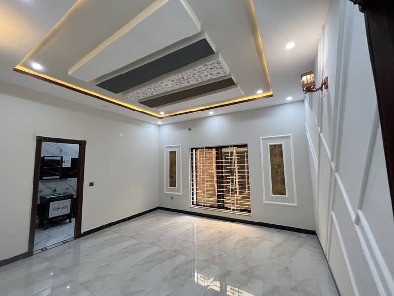 10 Marla Brand New Luxurious House For Sale Mustafa Town Lahore Near Karim Block Market 21