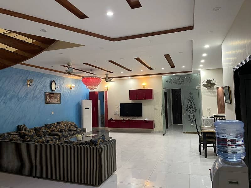 Prominently-Located 1 Kanal House Available In Johar Town Phase 1 - Block D2 6