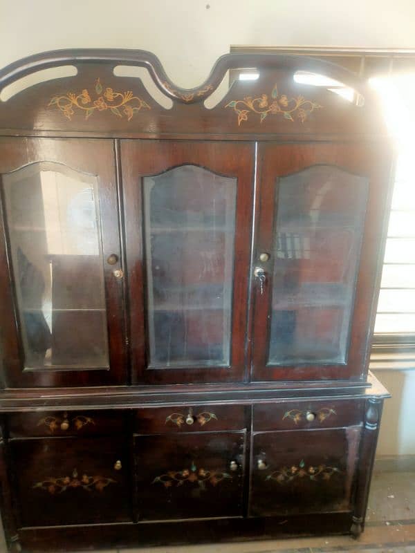 used showcase for sale 1