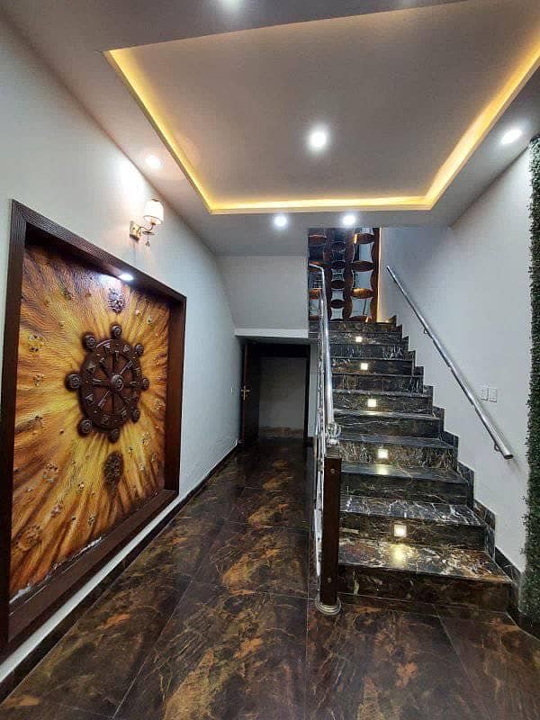 1 Kanal Brand New Luxurious House For Sale Hot Location 6