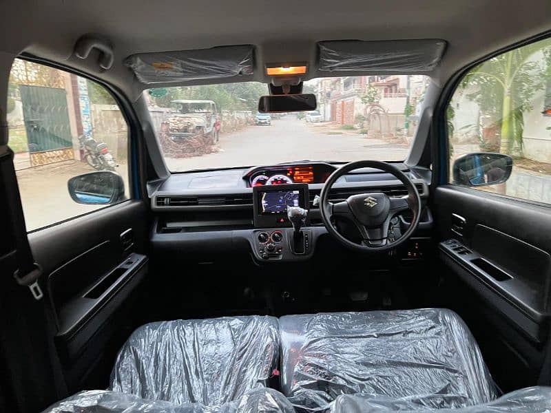 Suzuki Wagon R 2020 12