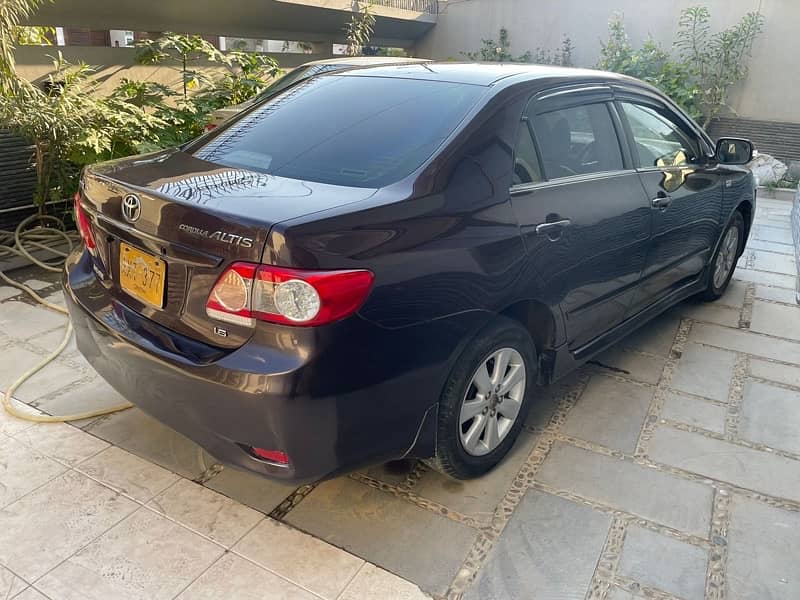 toyota corolla altis 1.6 2012 7