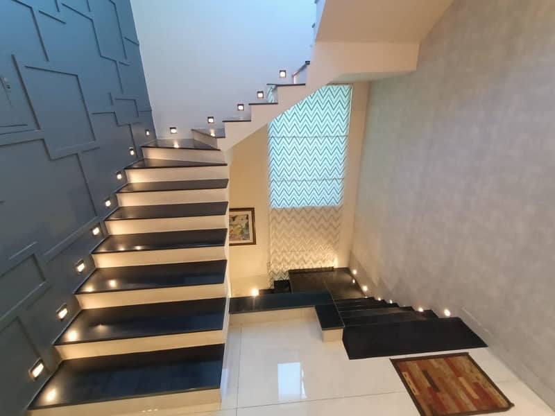 10 Marla Like Brand New House Available For Sale In The Prime Location Of Johar Town 21