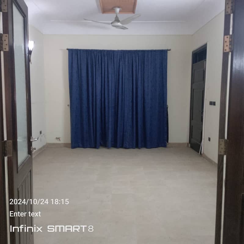 17 Marla Corner House For Rent Available in Johar Town Phase 2 5